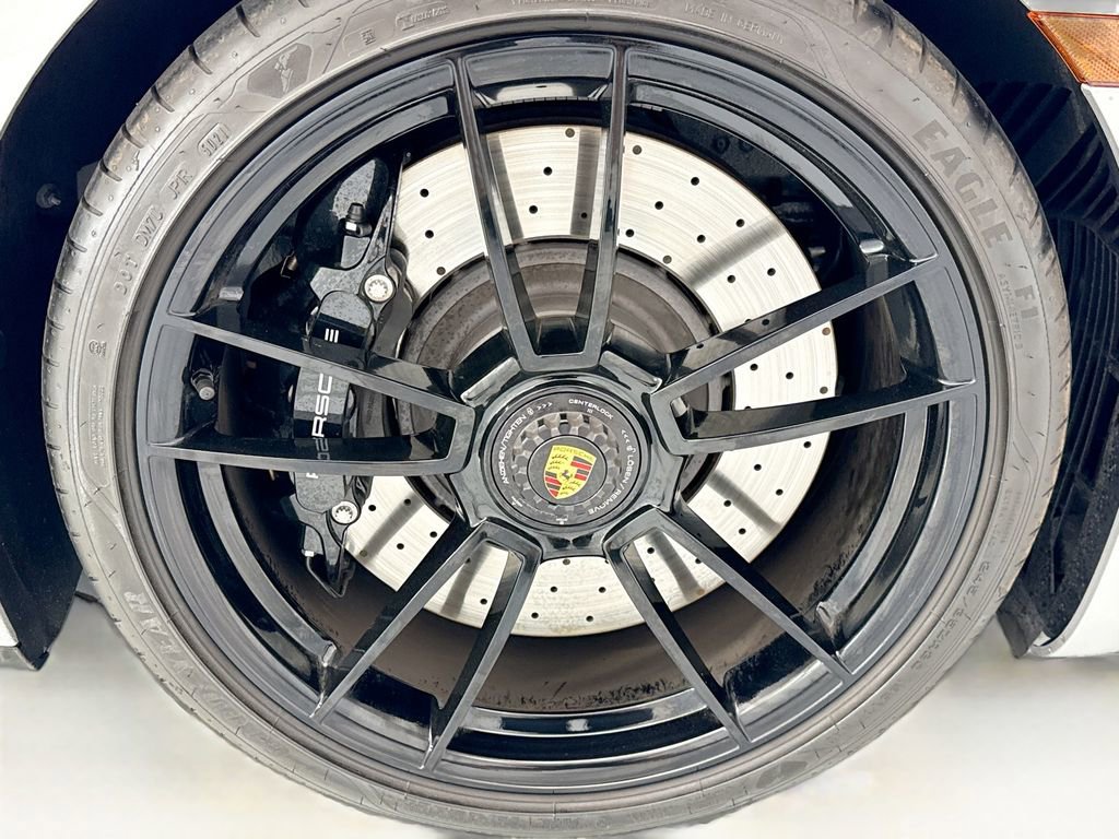 Used 2022 Porsche 911 Carrera S RWD image 28