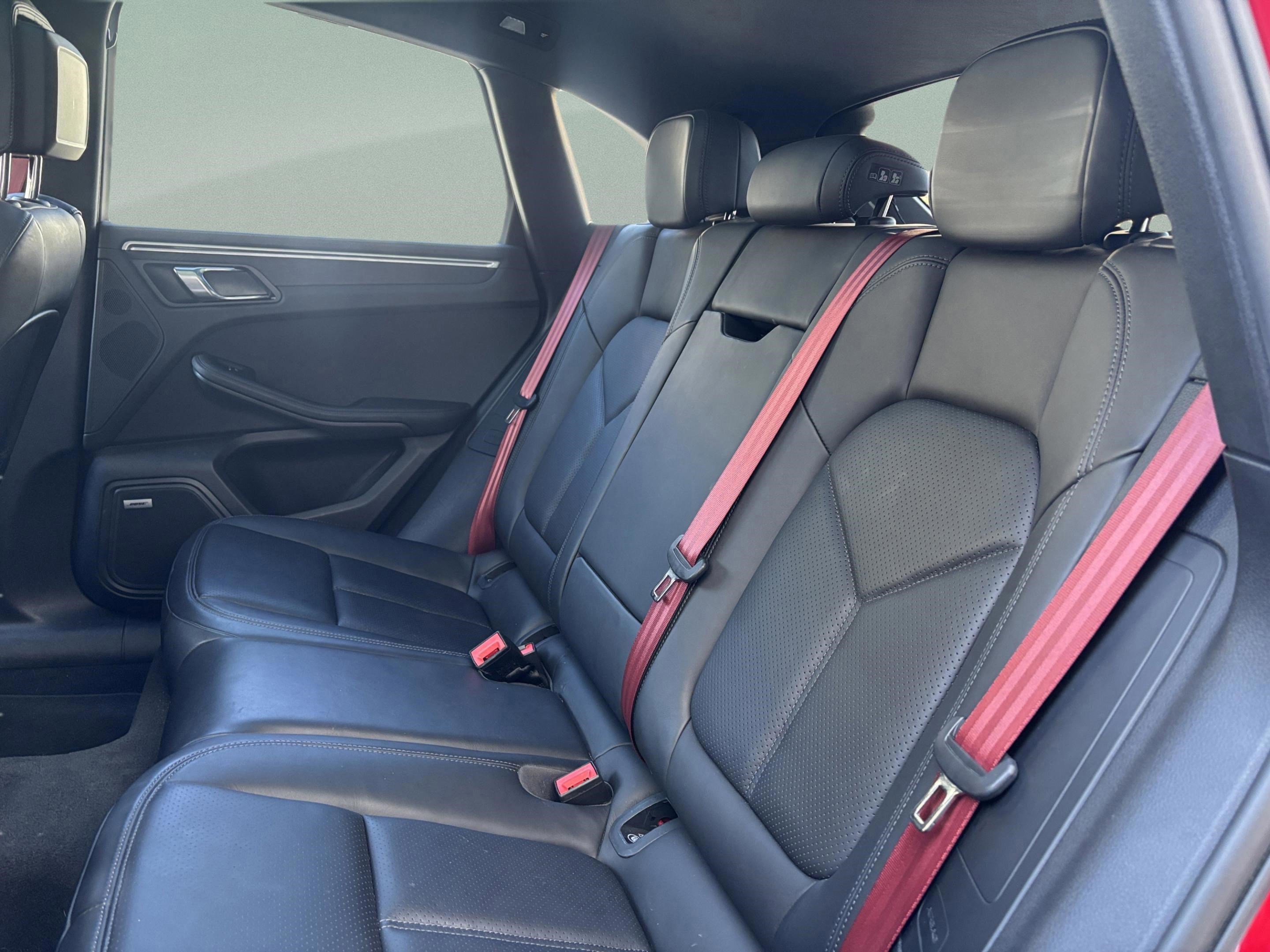 Used 2022 Porsche Macan GTS image 18