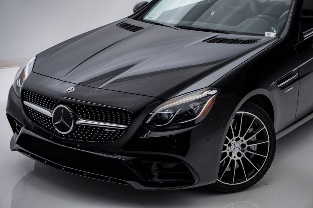 Used 2020 Mercedes-Benz SLC 43 AMG image 4