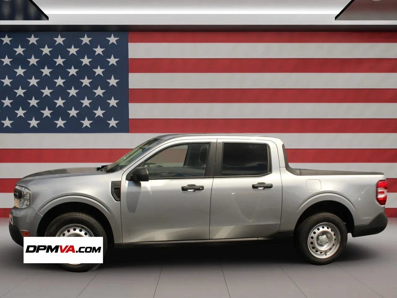 Used 2022 Ford Maverick XL FWD image 2