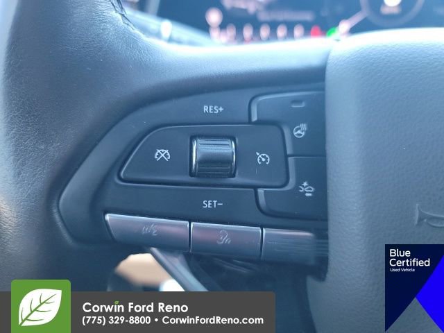 Used 2022 Cadillac Escalade Premium Luxury AWD/4WD image 20