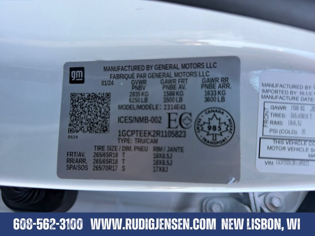 Used 2024 Chevrolet Colorado Trail Boss w/ Advanced Trailering Package AWD/4WD image 29