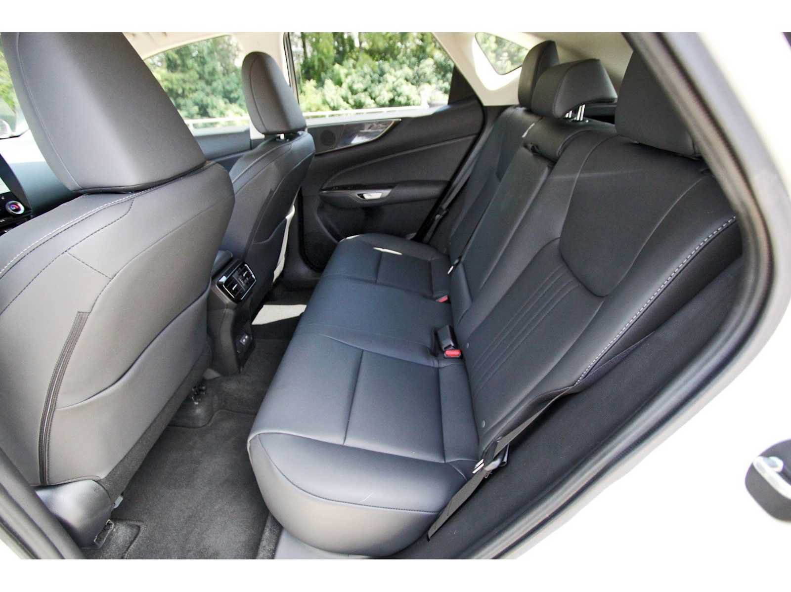 Used 2025 Lexus NX 350 AWD w/ Cold Area Package image 12