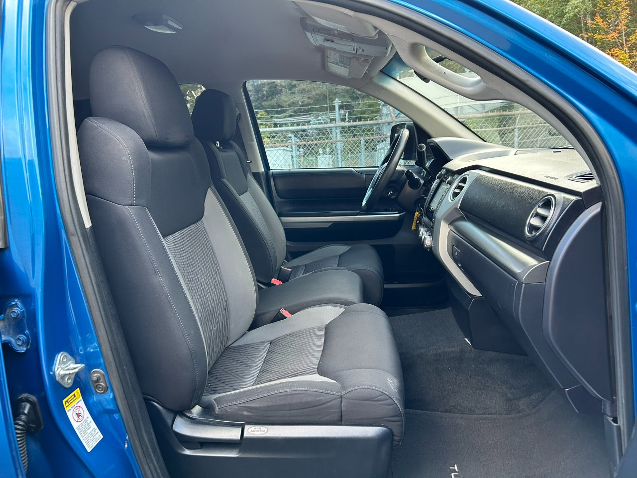 Used 2017 Toyota Tundra SR5 image 15