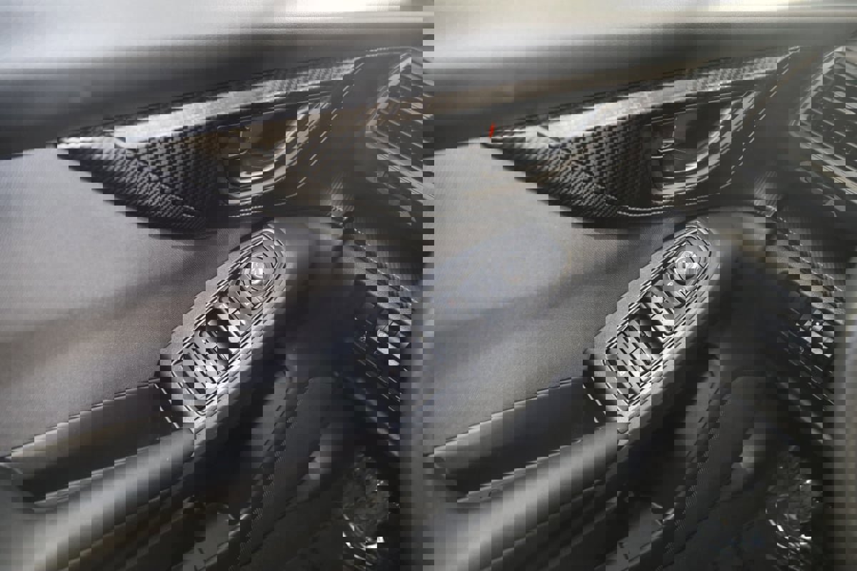 Used 2023 Subaru Crosstrek 2.0i Premium image 24