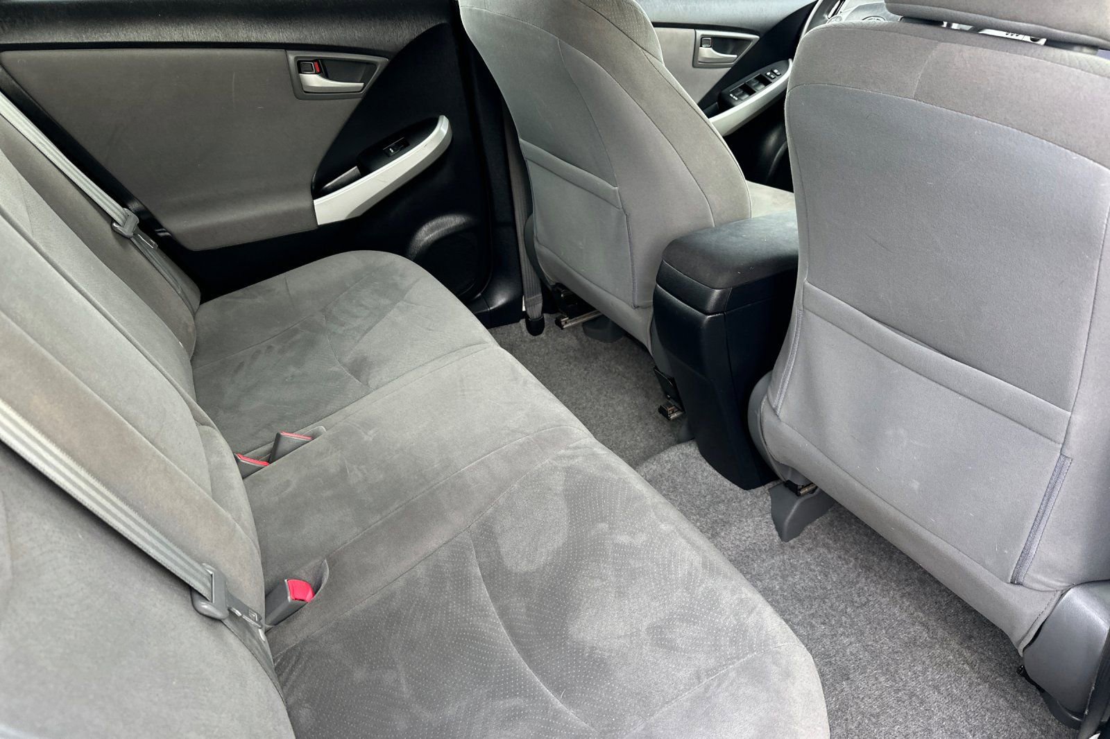 Used 2013 Toyota Prius Two image 18