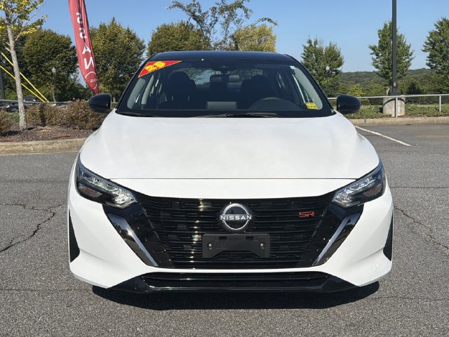 Certified 2025 Nissan Sentra SR FWD image 10
