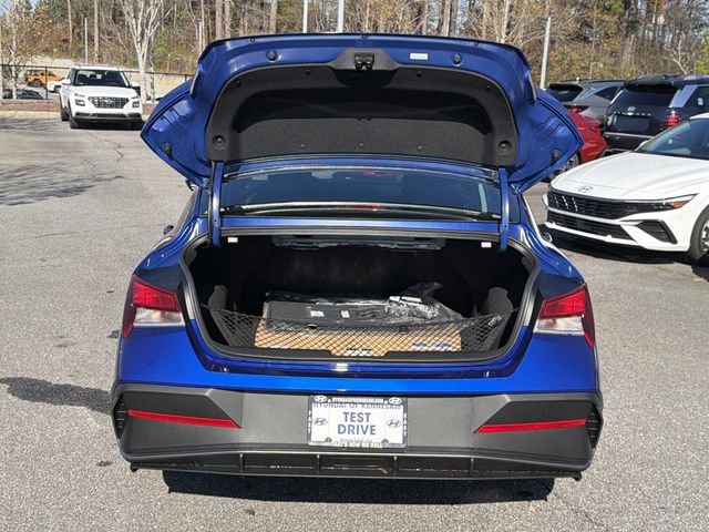 New 2026 Hyundai Elantra SE image 18