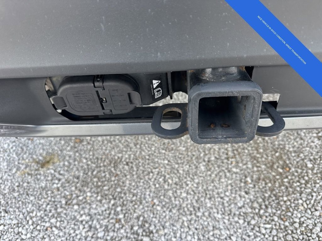 Used 2023 Ford Explorer XLT w/ Equipment Group 202A image 13