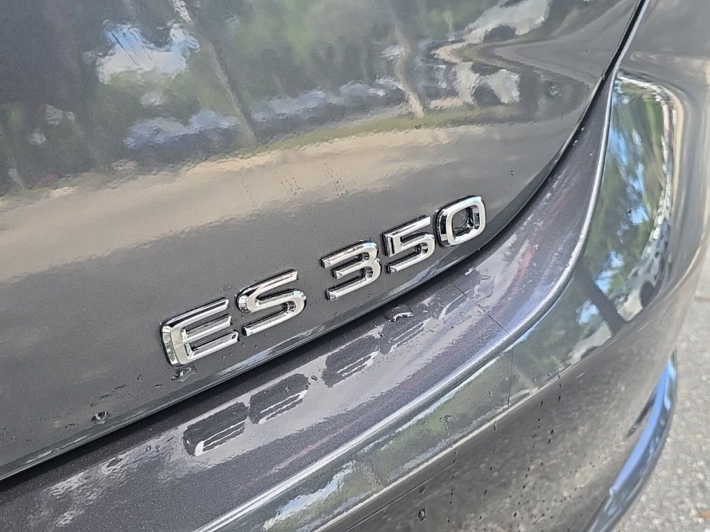 Used 2023 Lexus ES 350 w/ Accessory Package (Z2) FWD image 11