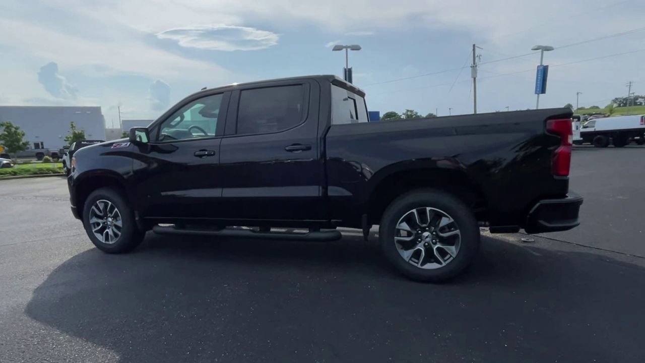New 2025 Chevrolet Silverado 1500 RST AWD/4WD image 6