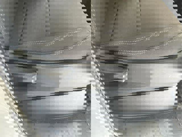 Used 2022 Nissan Frontier SV image 40