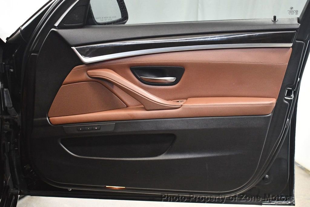 Used 2011 BMW 535i xDrive Sedan image 14
