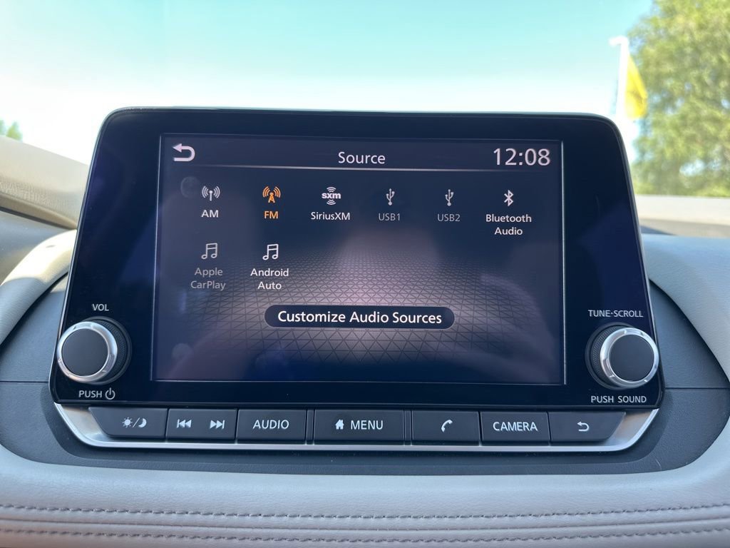 Used 2024 Nissan Rogue SV image 33