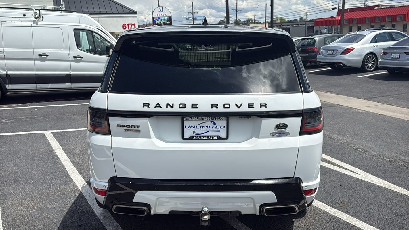 Used 2019 Land Rover Range Rover Sport Supercharged AWD/4WD image 4