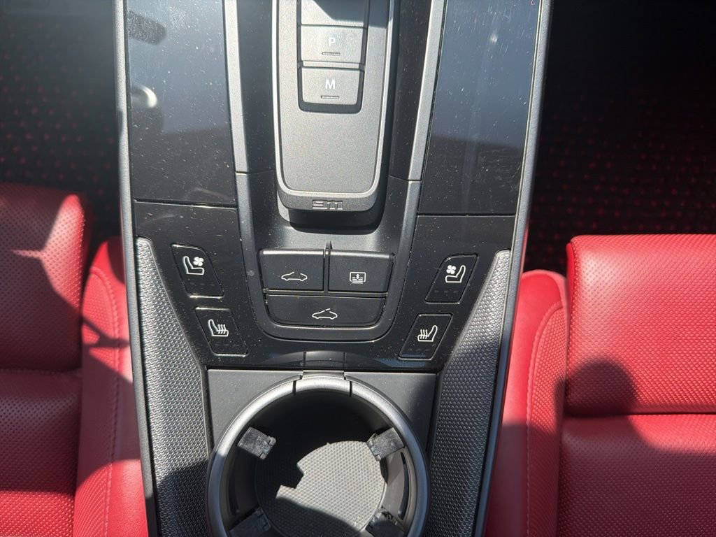 Used 2020 Porsche 911 Carrera RWD image 13