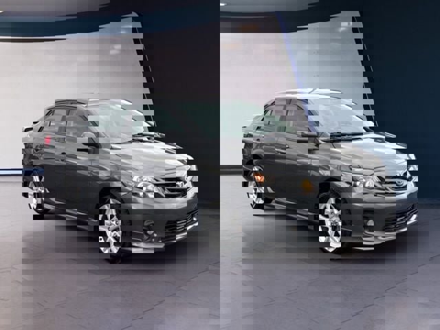 Used 2013 Toyota Corolla S w/ Premium Pkg FWD image 7