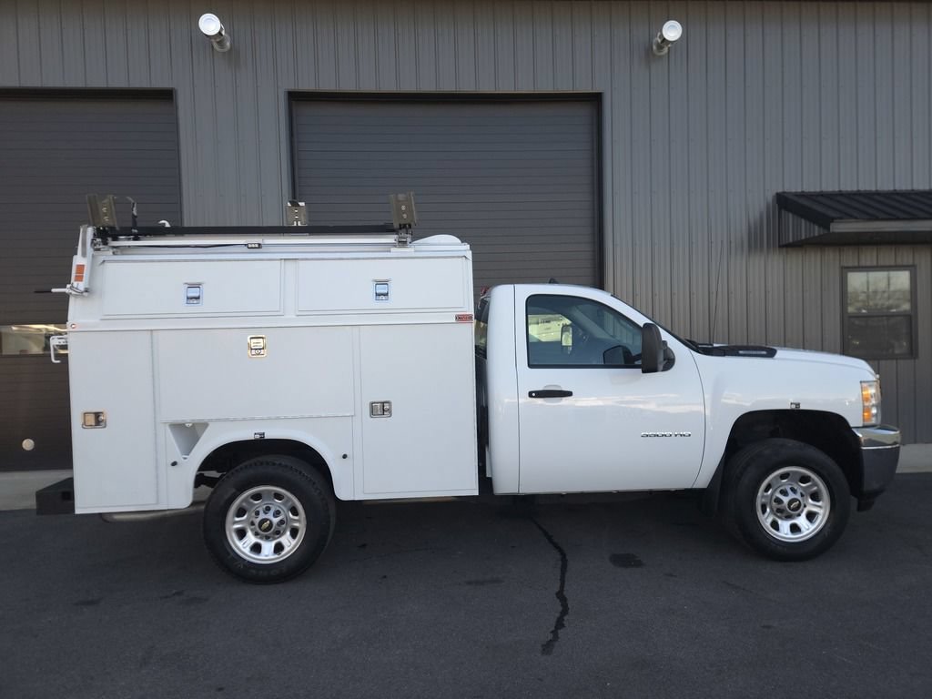 Used 2012 Chevrolet Silverado 3500 W/T RWD image 5