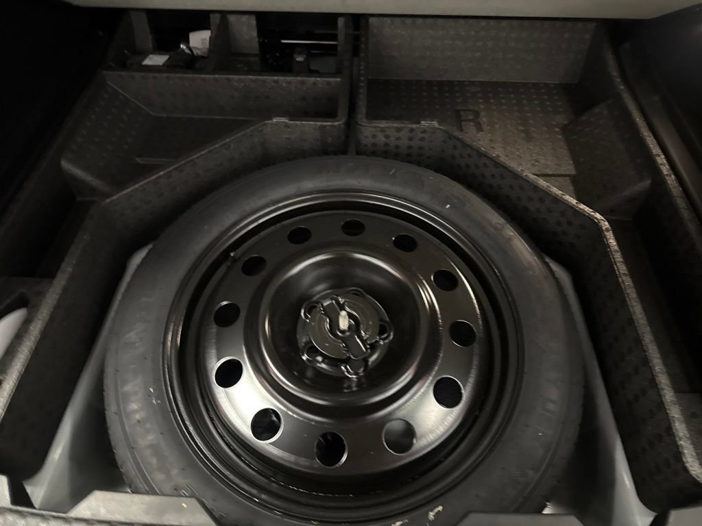 Used 2023 Ford Edge ST AWD/4WD image 31