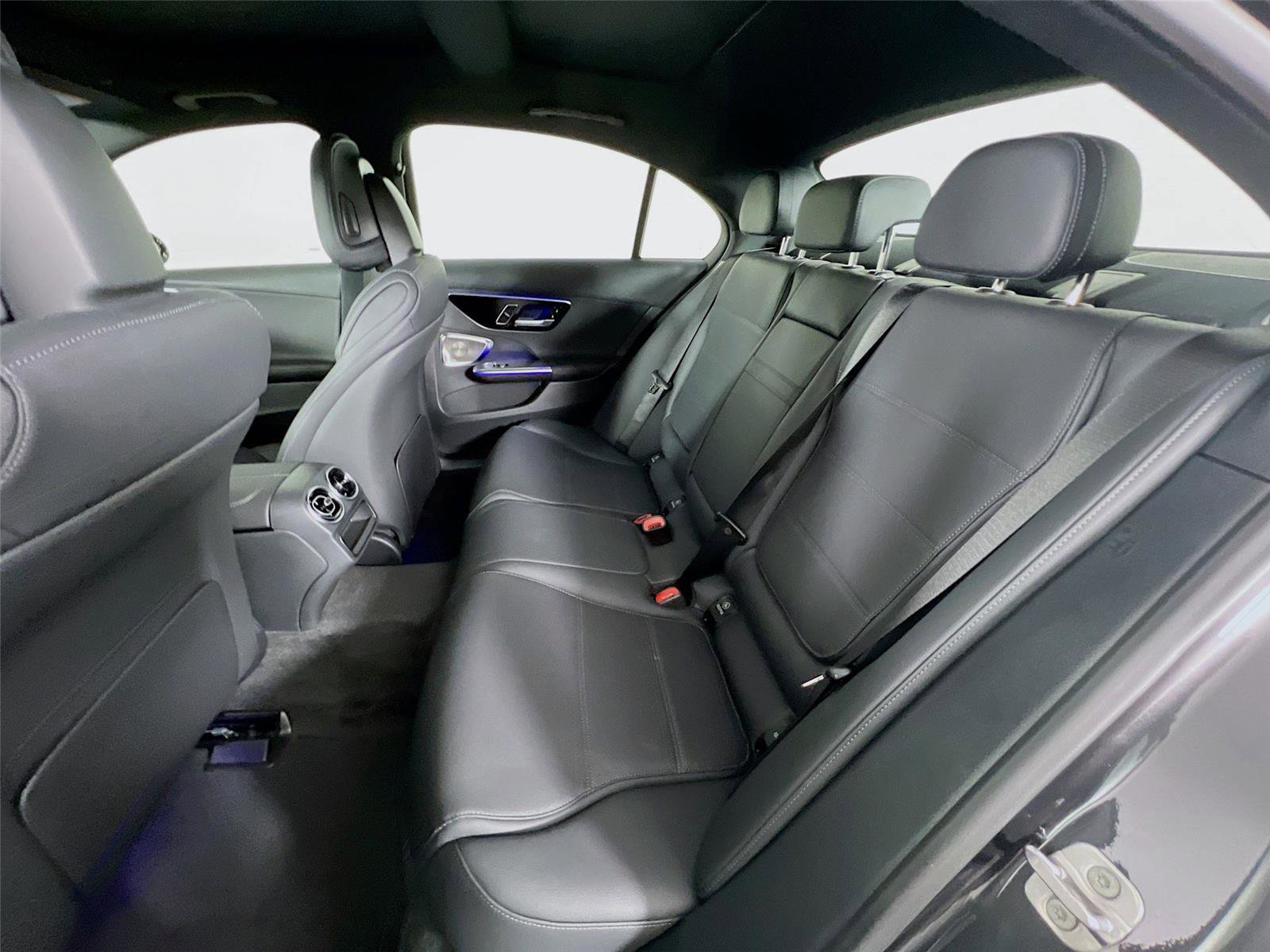 New 2026 Mercedes-Benz C 300 4MATIC Sedan image 22