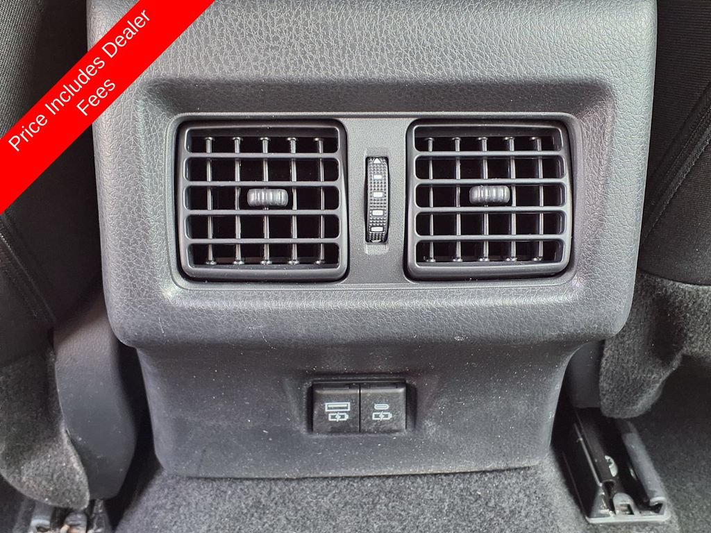 Used 2025 Toyota Camry LE FWD image 15