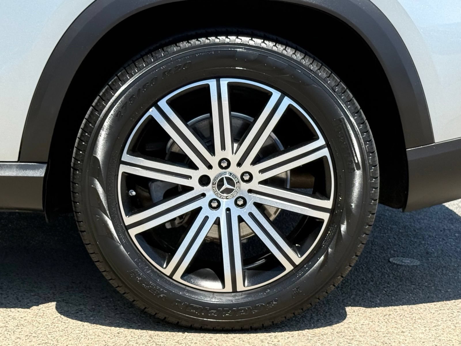 Used 2024 Mercedes-Benz GLE 350 4MATIC image 19
