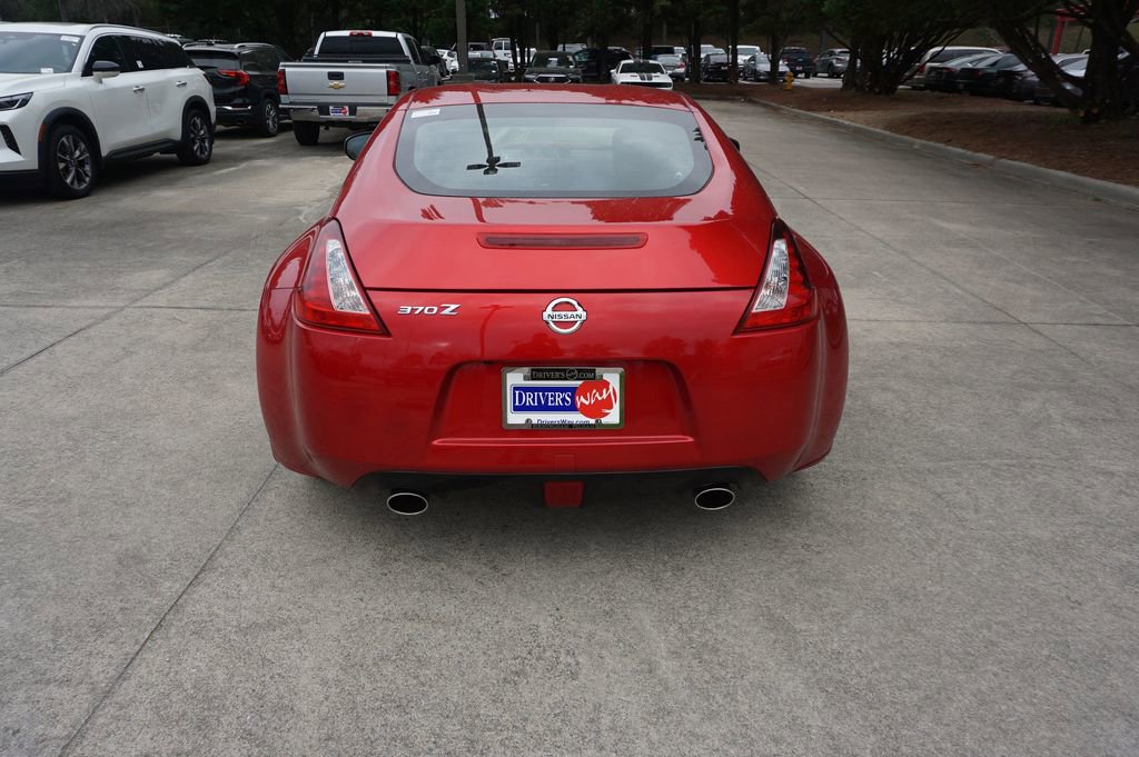 Used 2020 Nissan 370Z Coupe image 15