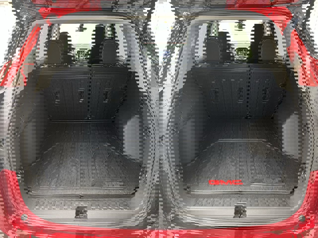 Certified 2023 GMC Terrain SLE w/ Driver Convenience Package image 28