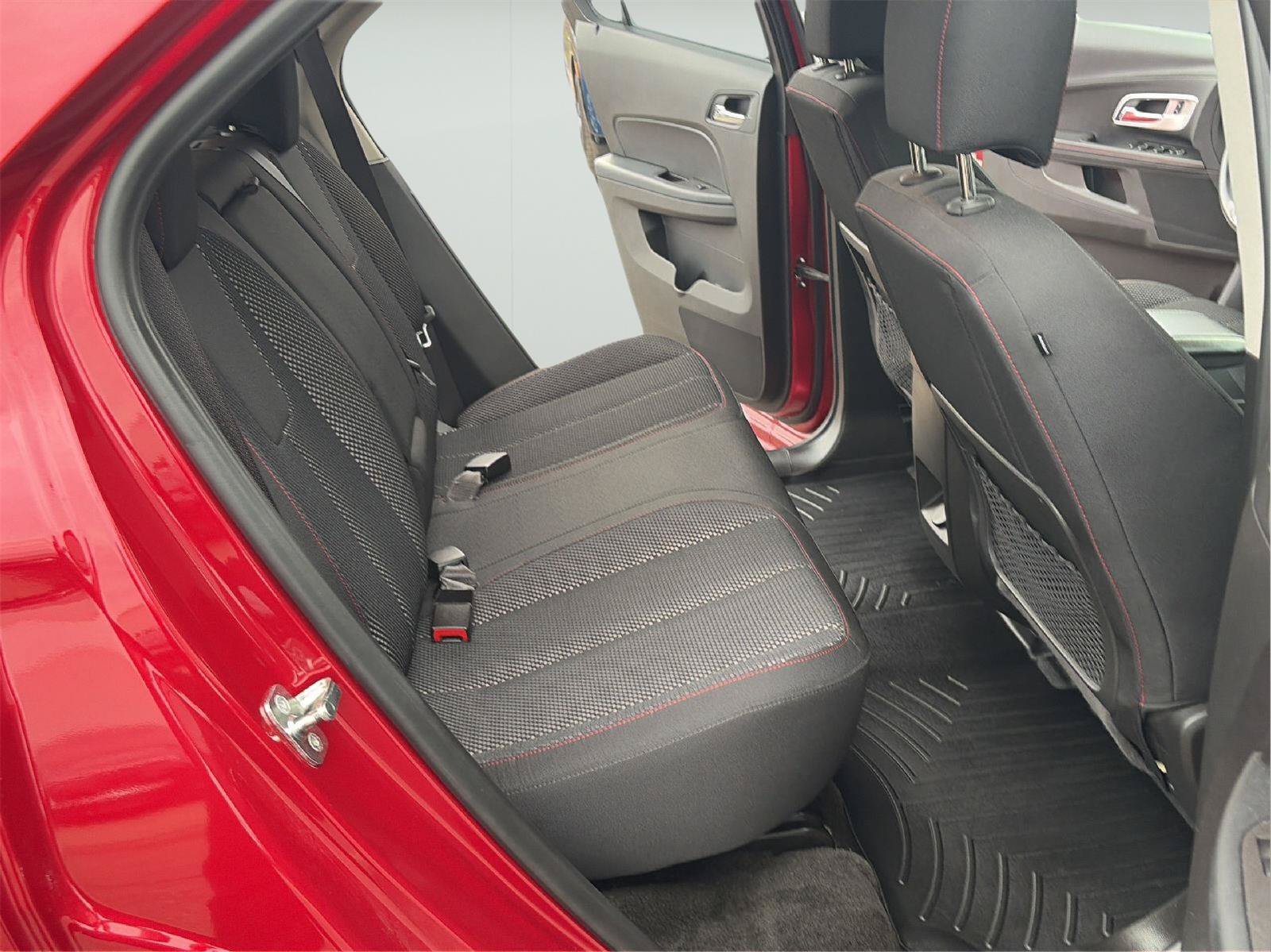 Used 2015 Chevrolet Equinox LT w/ Driver Convenience Package FWD image 16