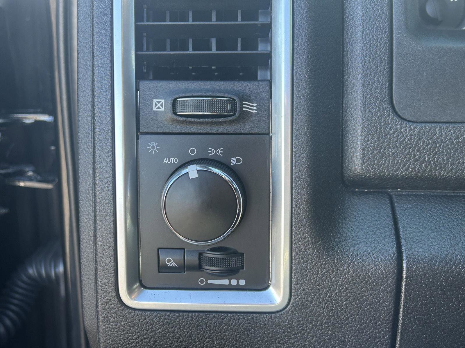 Used 2023 RAM 1500 Classic Warlock w/ Trailer Tow Group image 23