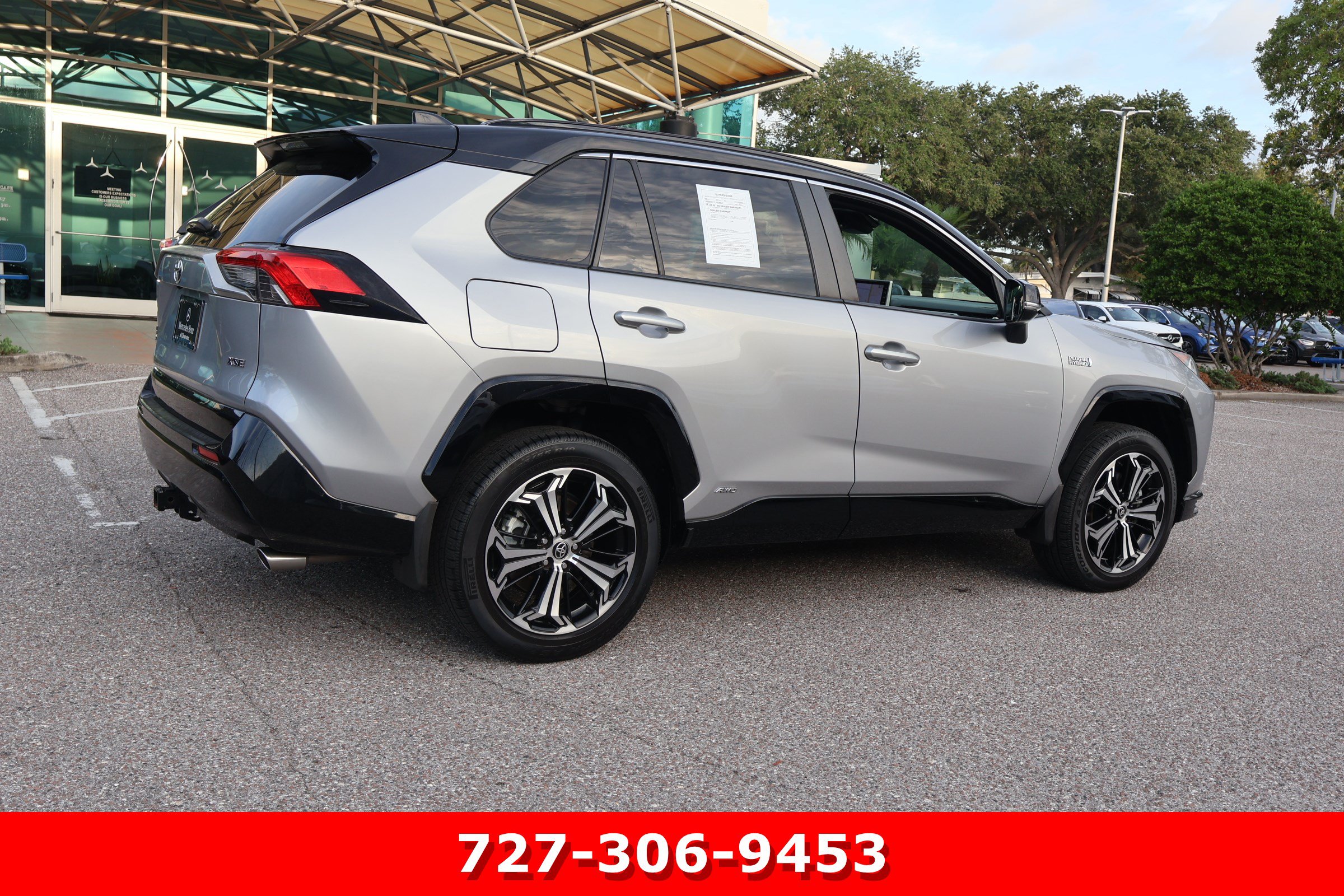 Used 2021 Toyota RAV4 XSE w/ Weather Package AWD/4WD image 11
