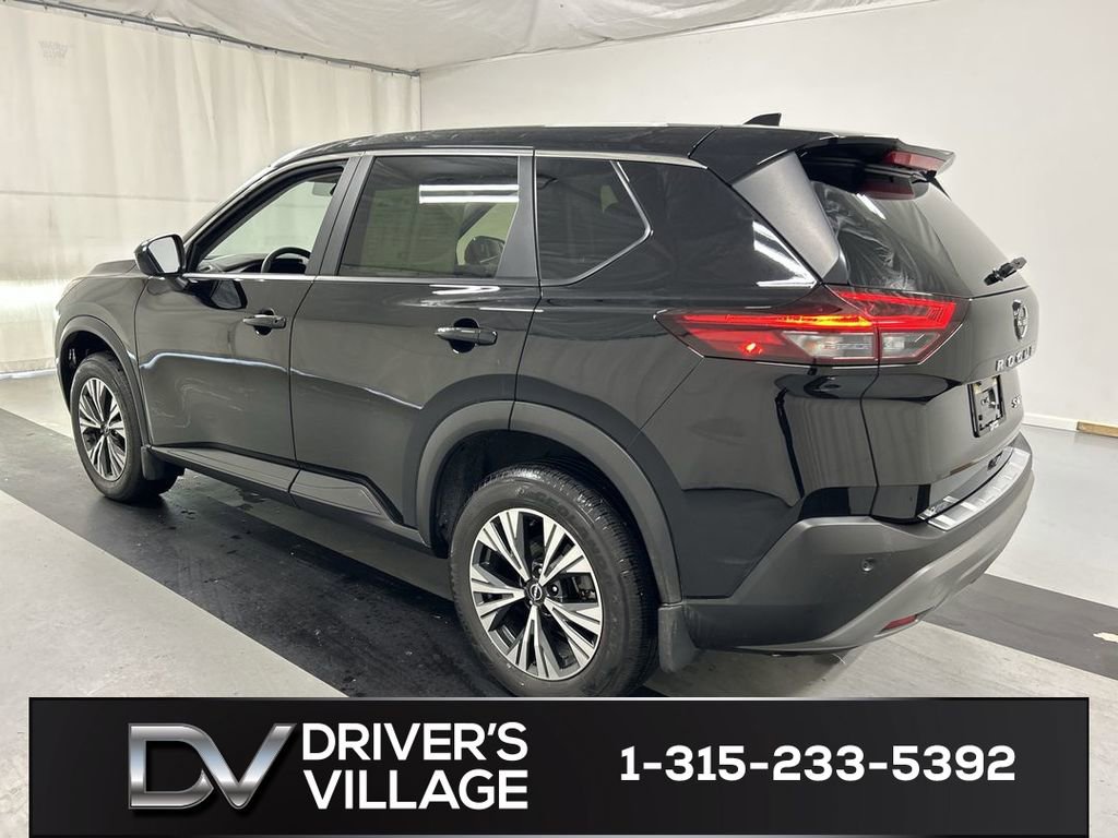 Used 2023 Nissan Rogue SV AWD/4WD image 7