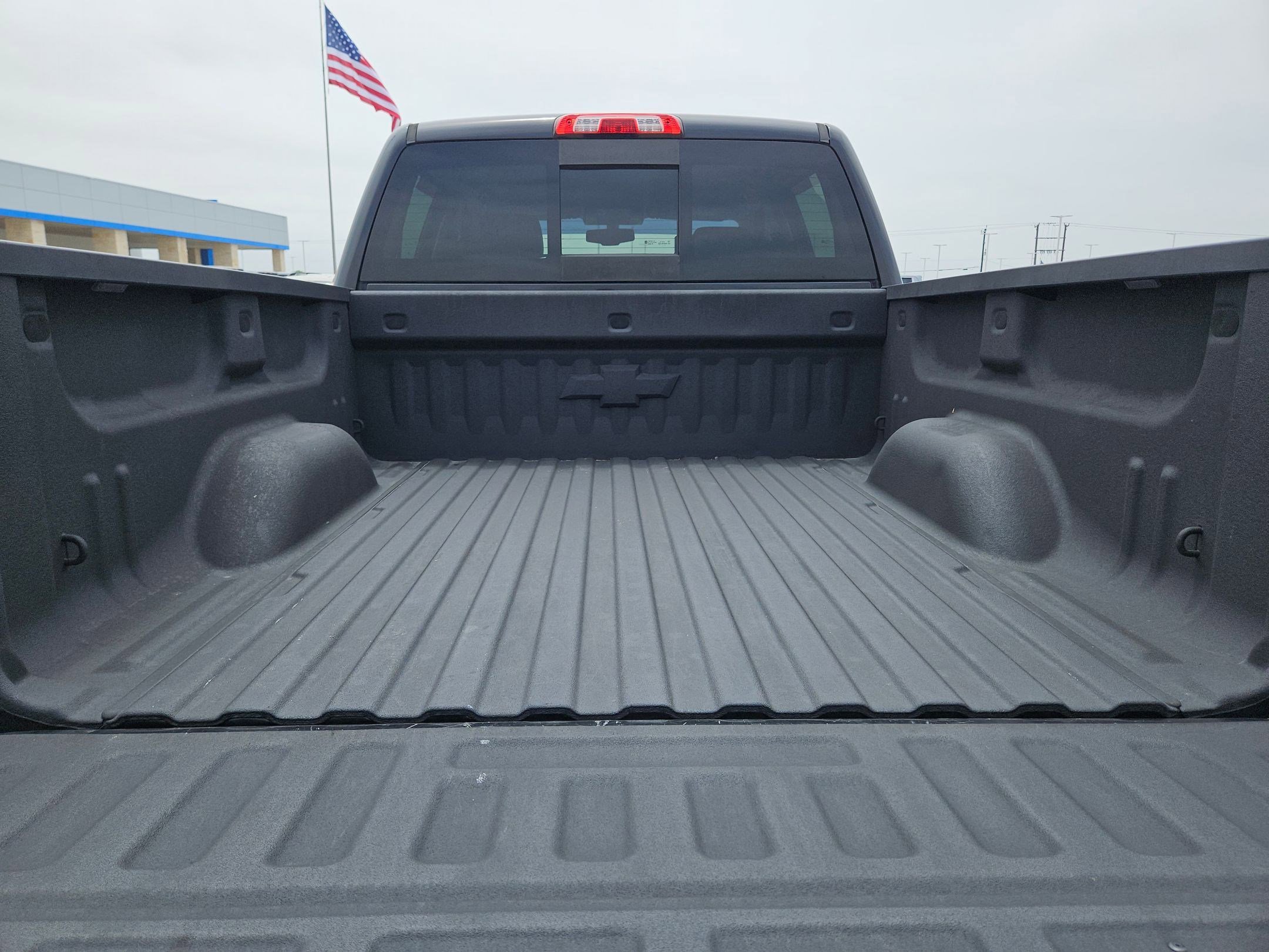 Used 2015 Chevrolet Silverado 1500 LTZ AWD/4WD image 24