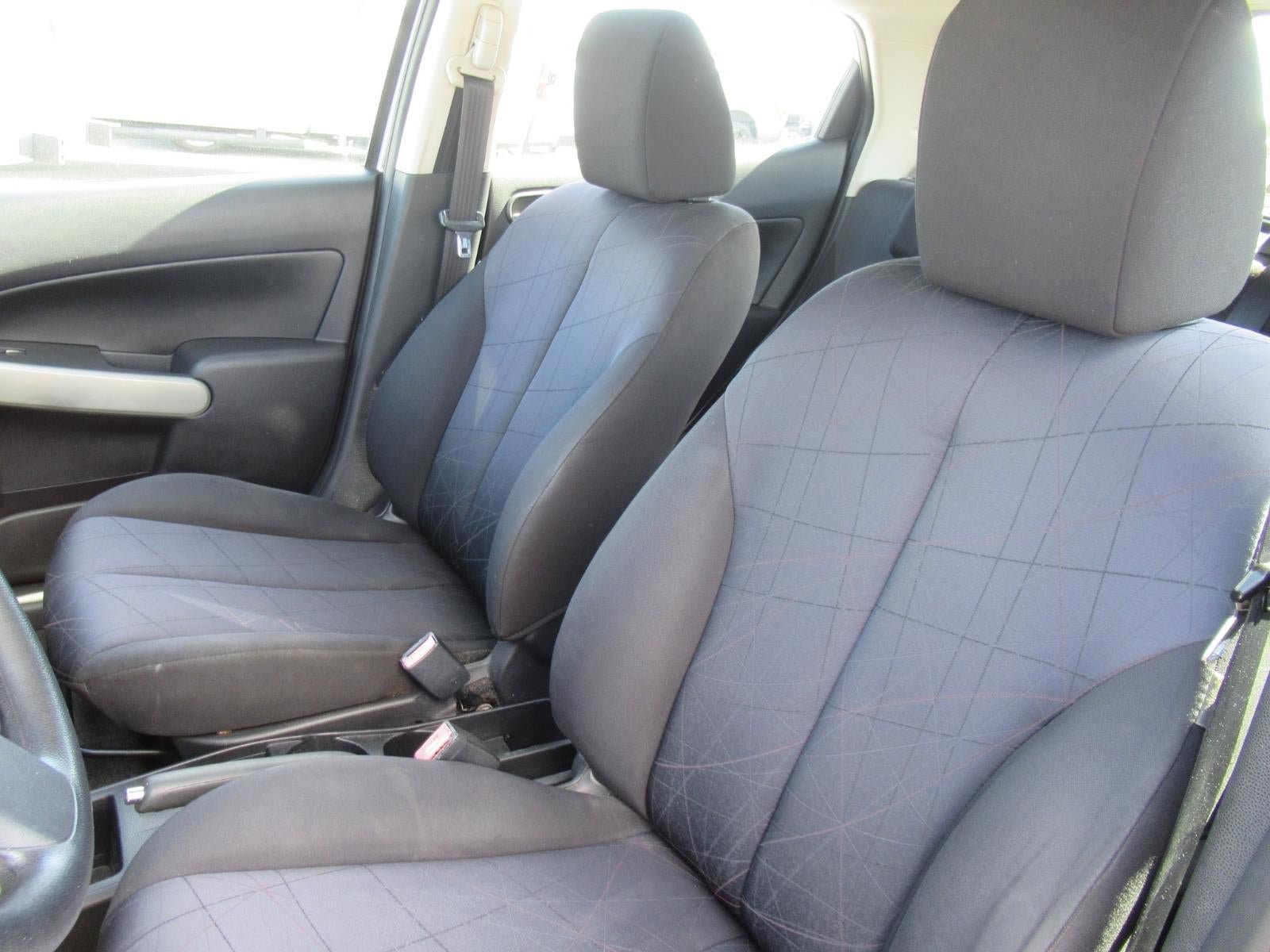 Used 2011 MAZDA MAZDA2 Sport FWD image 19