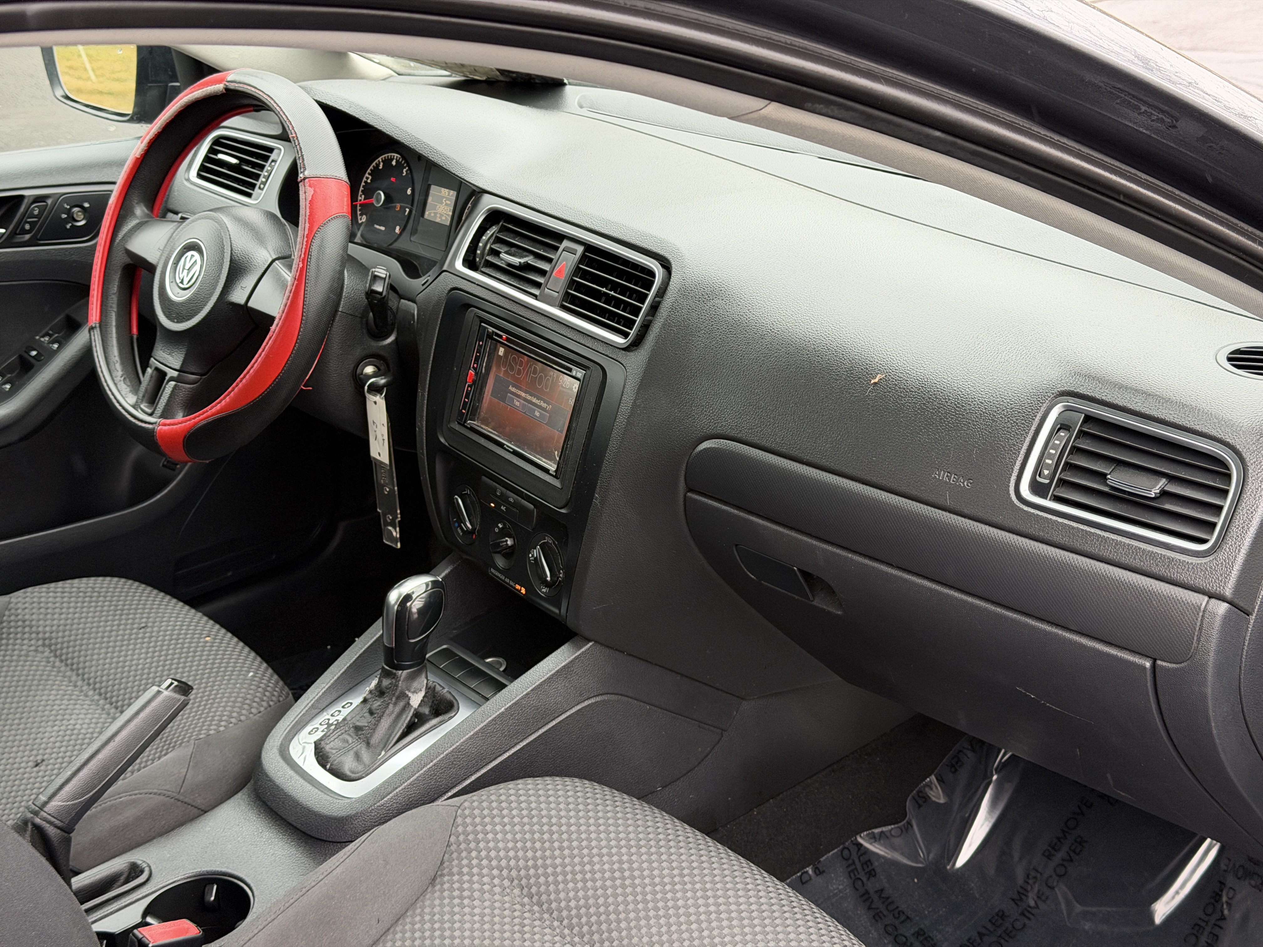 Used 2013 Volkswagen Jetta S FWD image 19