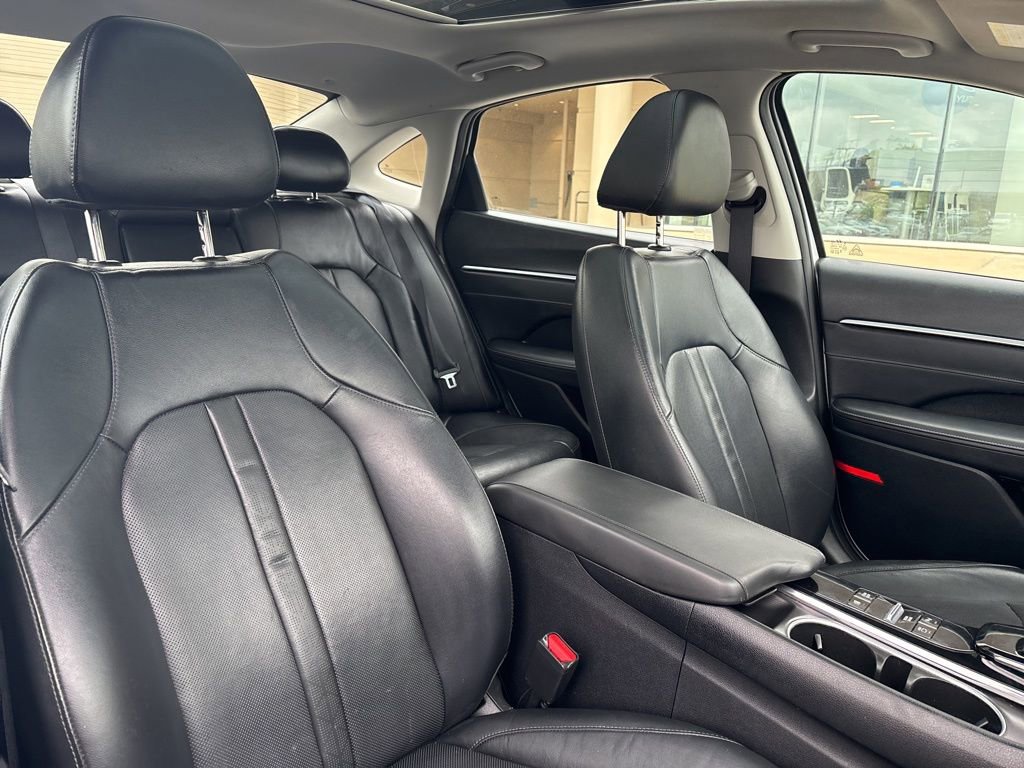 Used 2021 Hyundai Sonata Limited image 14