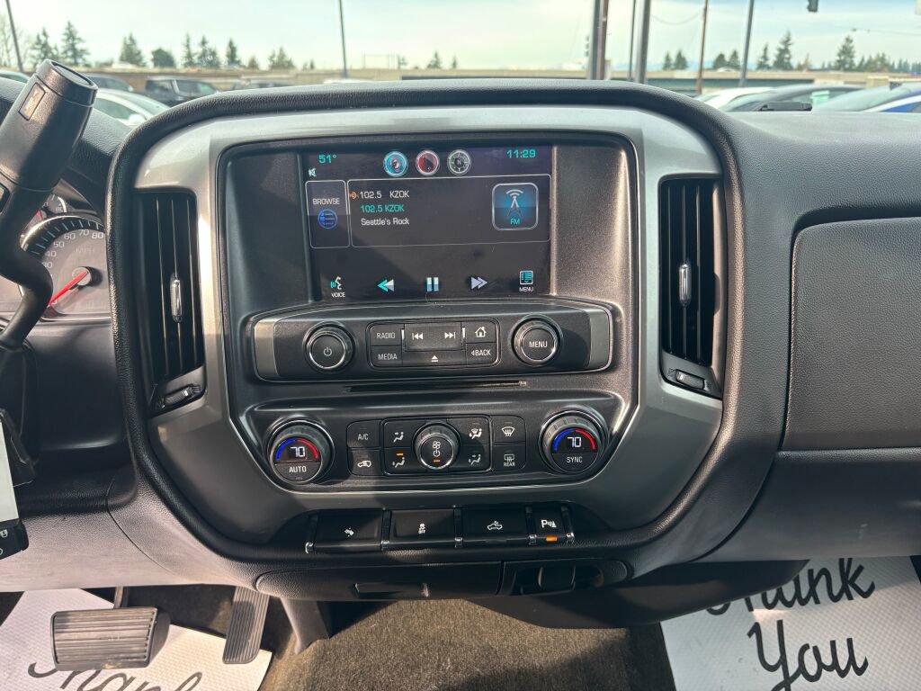 Used 2015 Chevrolet Silverado 2500 LT w/ LT Convenience Package image 16