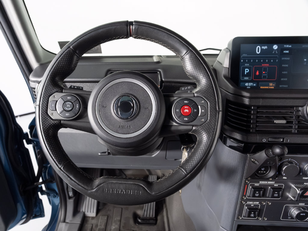 Used 2024 INEOS Grenadier Station Wagon AWD/4WD image 17