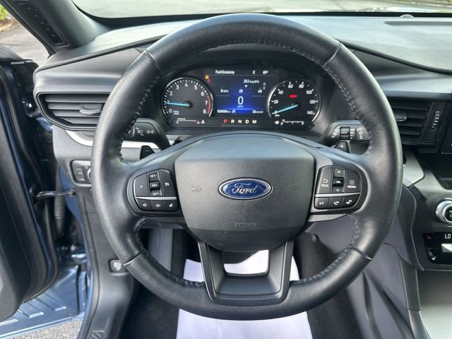 Used 2020 Ford Explorer XLT w/ Comfort Package AWD/4WD image 13