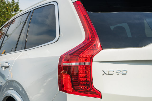 Used 2021 Volvo XC90 T6 Inscription w/ Protection Package Premier AWD/4WD image 8