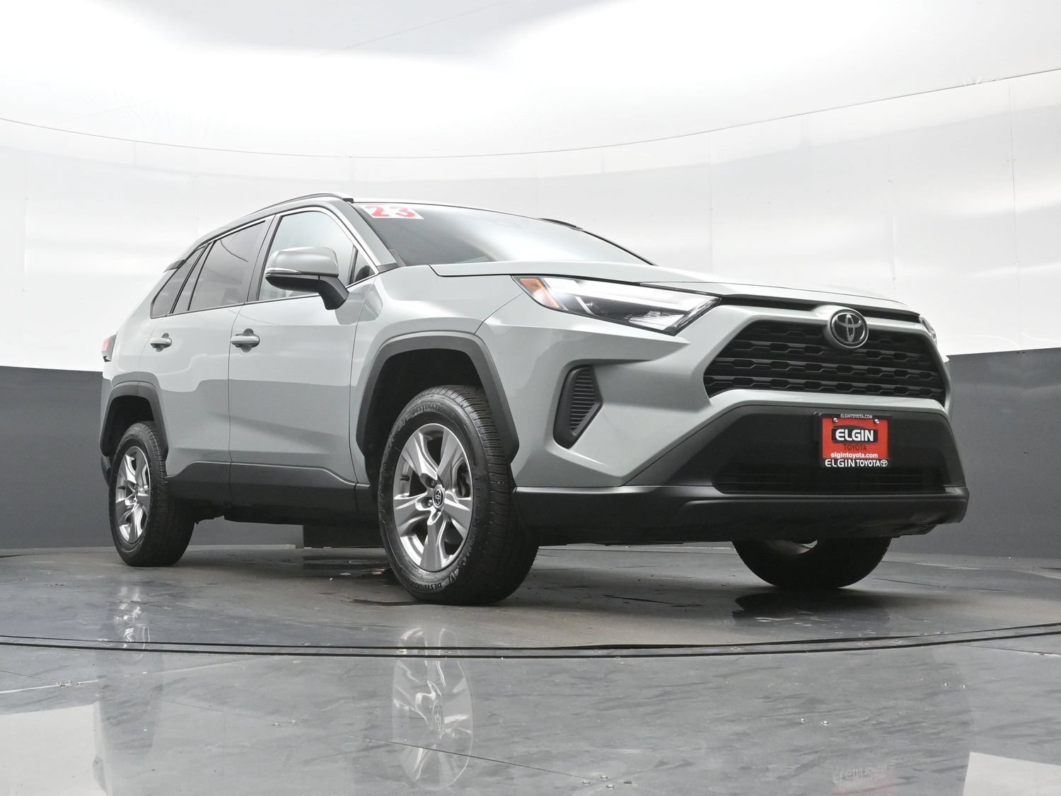 Used 2023 Toyota RAV4 XLE AWD/4WD image 26