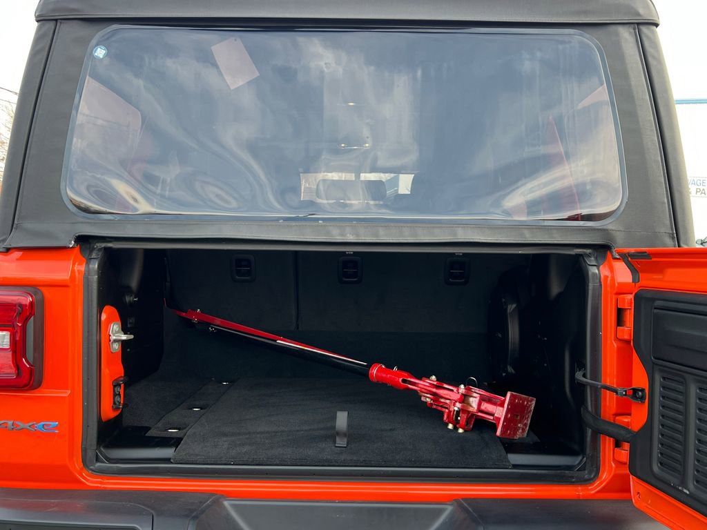 Used 2023 Jeep Wrangler Unlimited Rubicon 4xe image 18