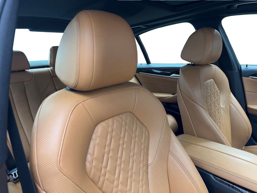 Used 2022 BMW 530i xDrive w/ Convenience Package image 45