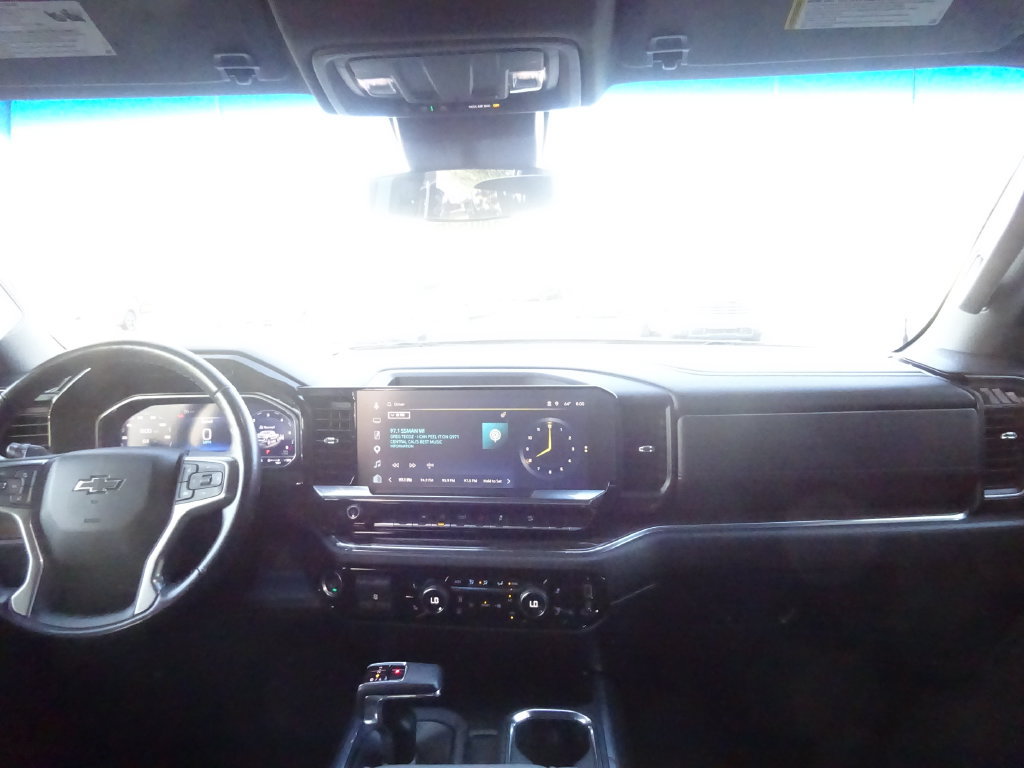 Certified 2023 Chevrolet Silverado 1500 RST AWD/4WD image 23