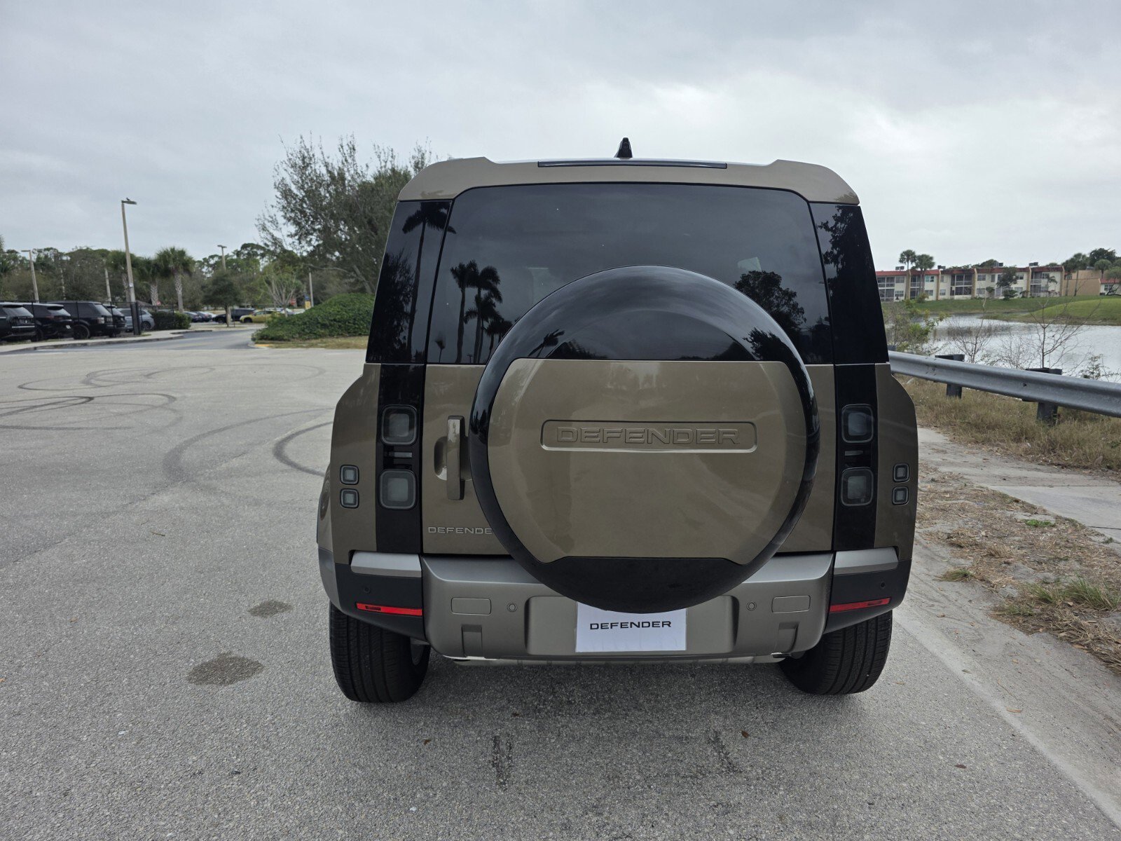 New 2026 Land Rover Defender 110 S image 6