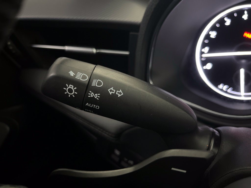 Used 2019 Toyota Avalon XSE w/ All Weather Liner Package FWD image 60