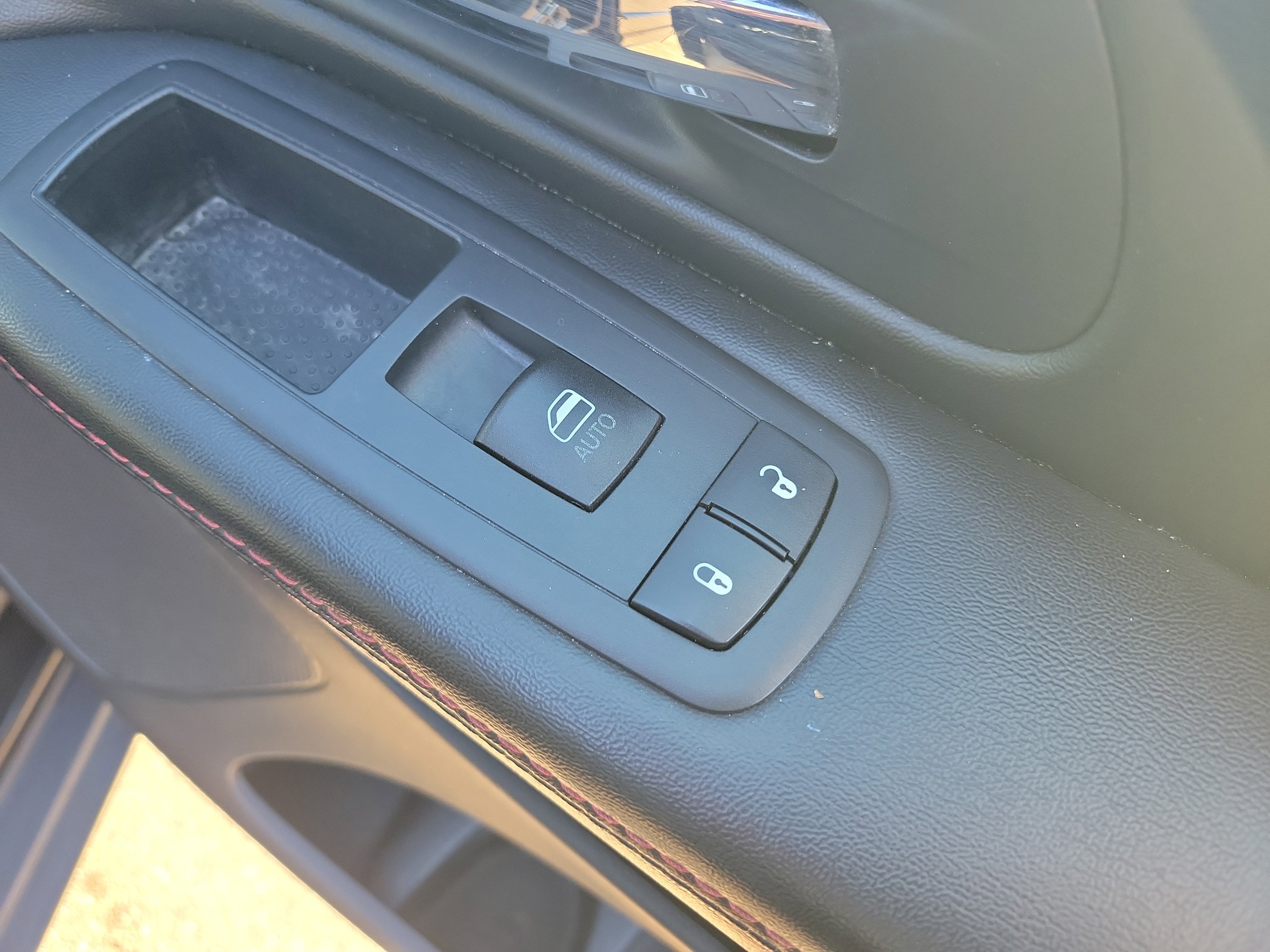 Used 2017 Dodge Grand Caravan GT image 11