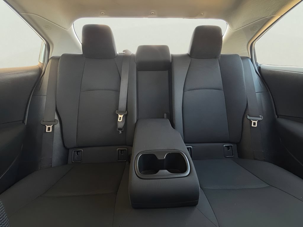 Used 2022 Toyota Corolla LE FWD image 10