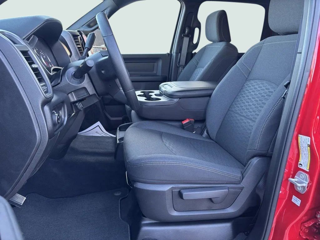 New 2026 RAM 3500 Tradesman AWD/4WD image 23