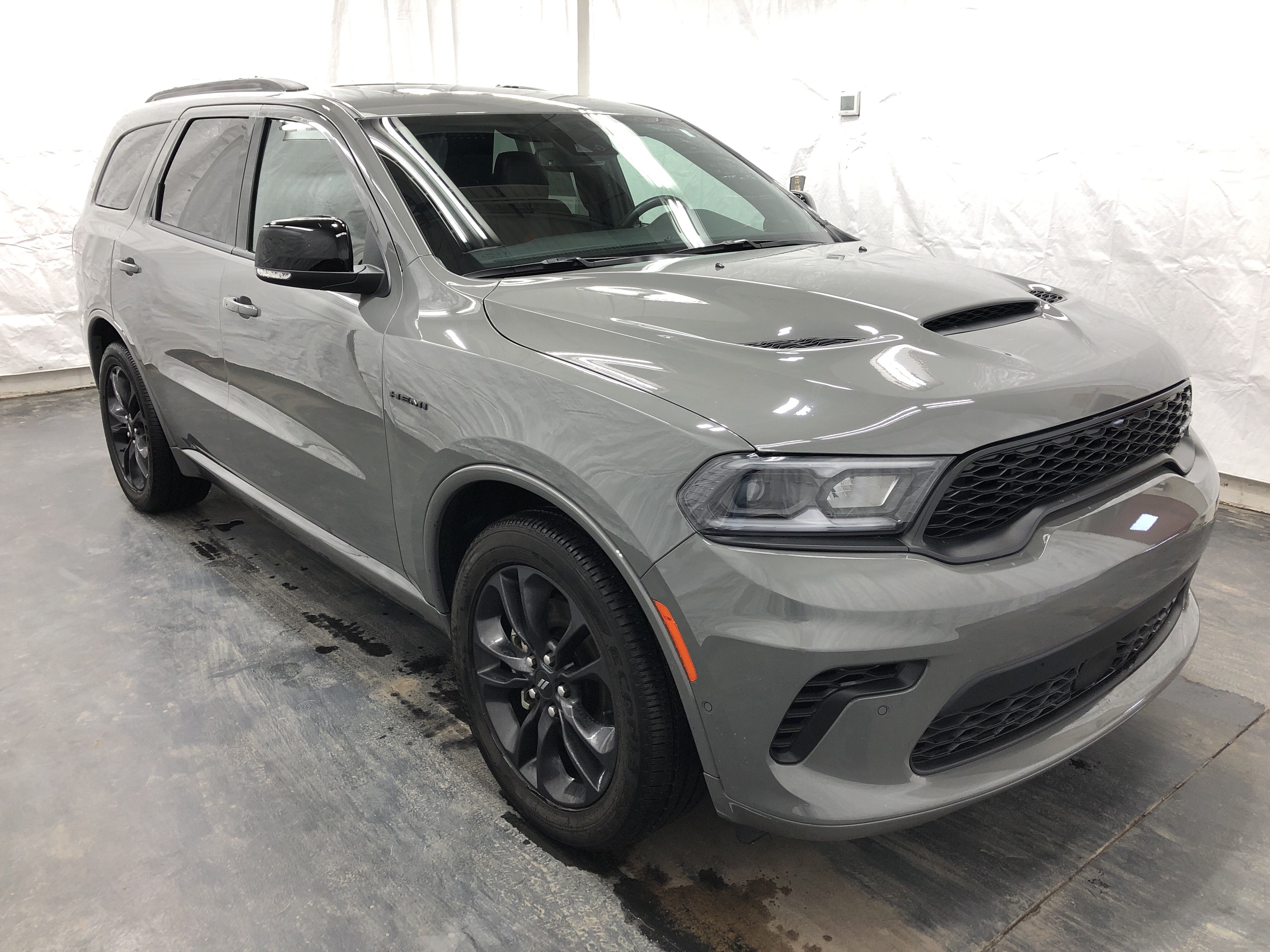 Certified 2024 Dodge Durango R/T AWD/4WD image 4
